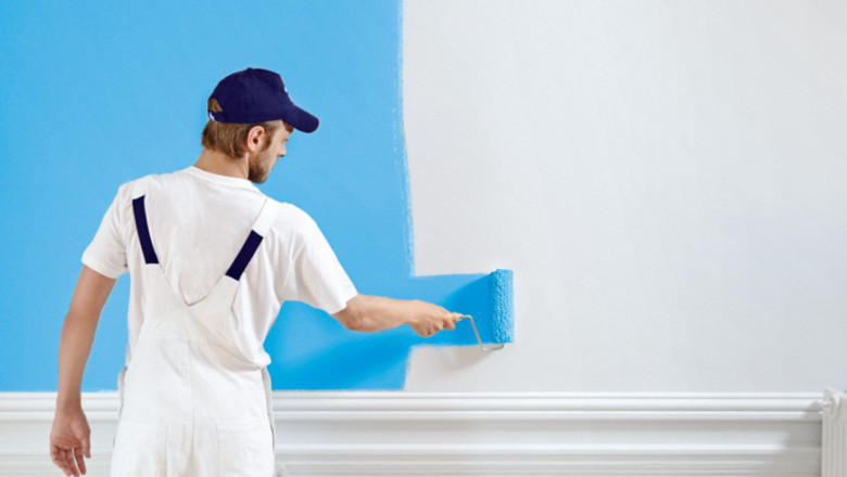 Experience Hassle-Free professional painting services in Dubai with Urban Mop's Expert