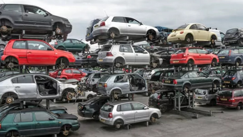 The Advantages of Selling Your Vehicle for Cash Rather Than Scrapping It