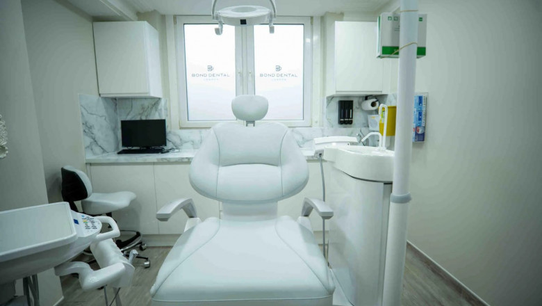 The Role of Diet in Maintaining a Whiter Smile