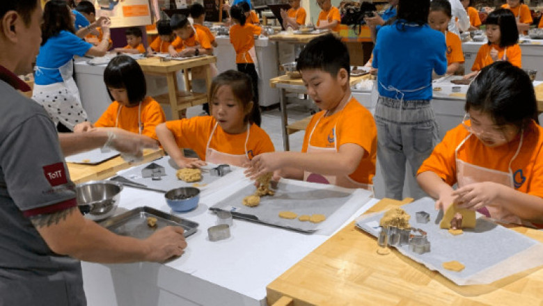 Achieve Academic Excellence with Yucai: Trusted Provider of Chinese Tuition in Singapore for PSLE Success