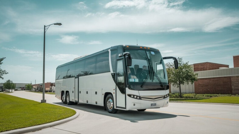 Discover How Employee Shuttle Services Can Turn Your Daily Commute into a Perk