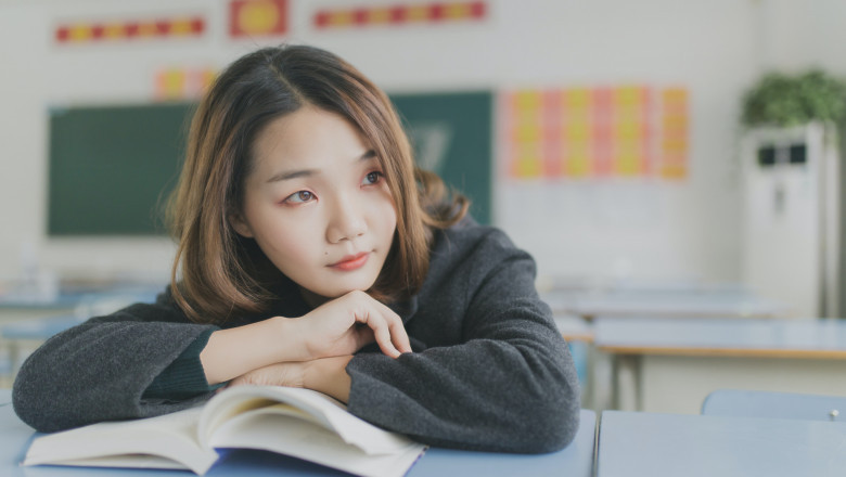 How to Successfully Approach Group Assignments in the UK