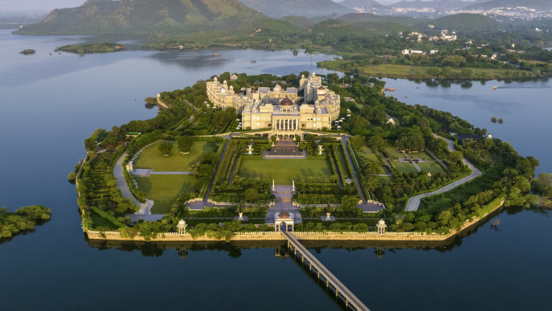 Experience the Royal Splendor with Udaipur Holiday Packages