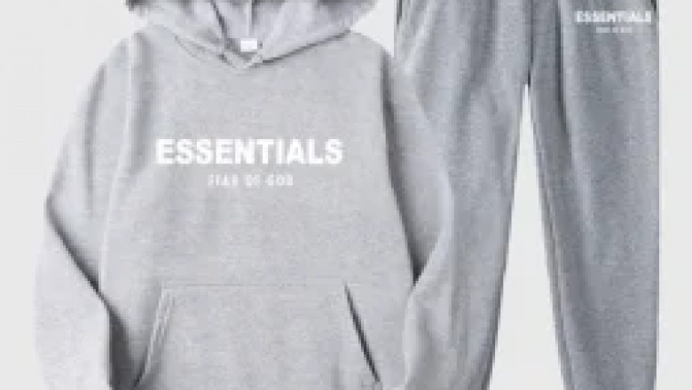 Essentials Hoodie for Everyday Comfort and Versatile Style