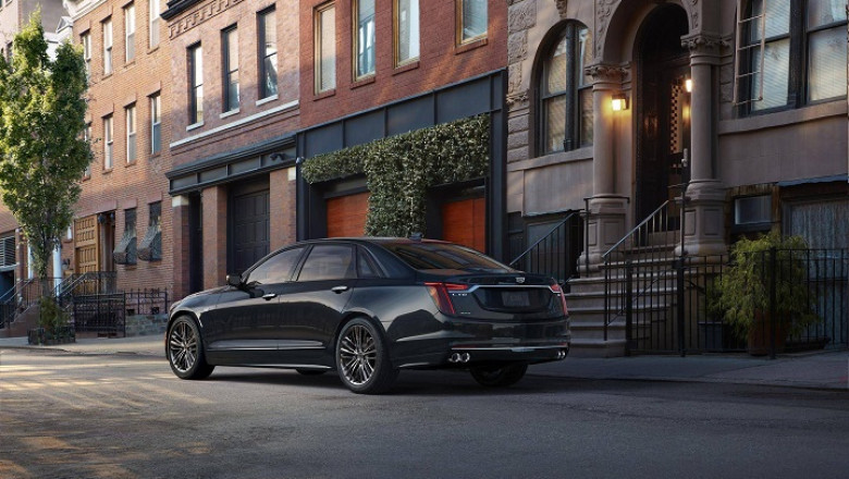 Experience the Best Luxury Chauffeur Service in Los Angeles | Famous Drive