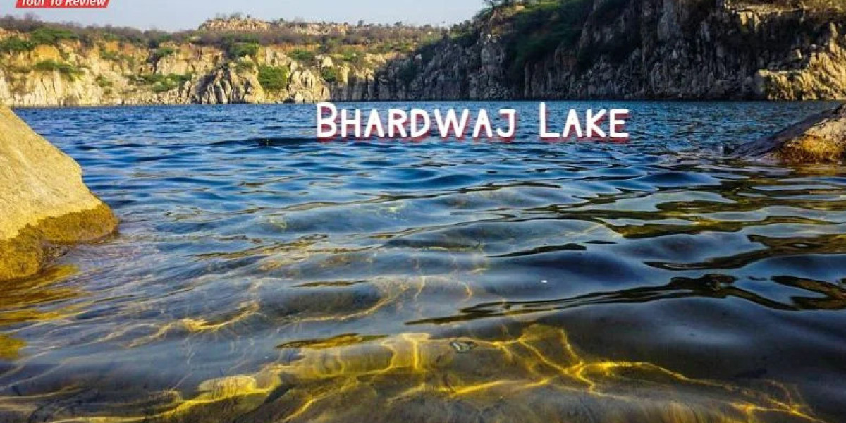 Bhardwaj Lake: A Tranquil Oasis Nestled in the Himalayas