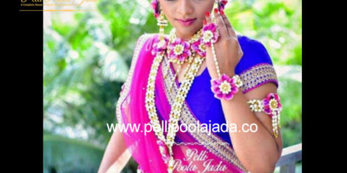 Pelli Poola Jada: A Floral Symphony of South Indian Weddings