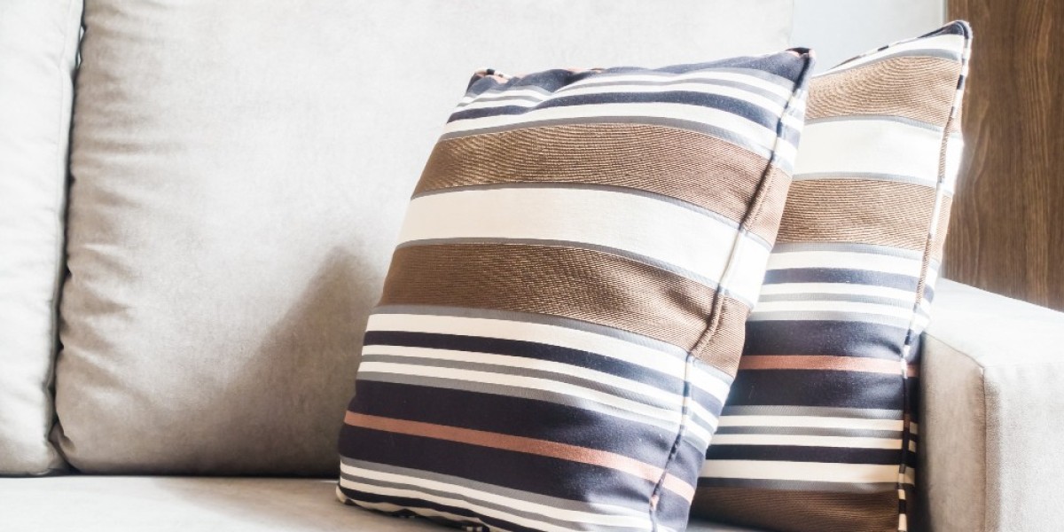 How to Choose the Perfect Sofa Fabric for Durability and Style