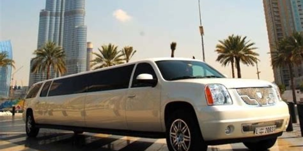 Limo Service in Dubai: Your Guide to a Luxurious Ride