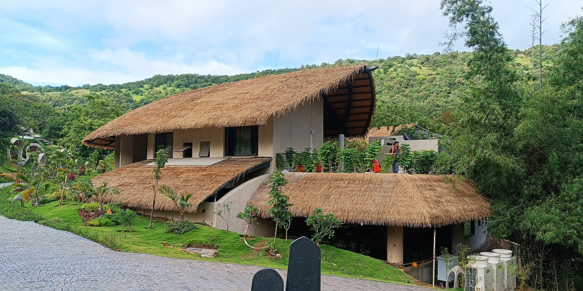 Synthetic Thatch Roof - Durable and Stylish Roofing Option