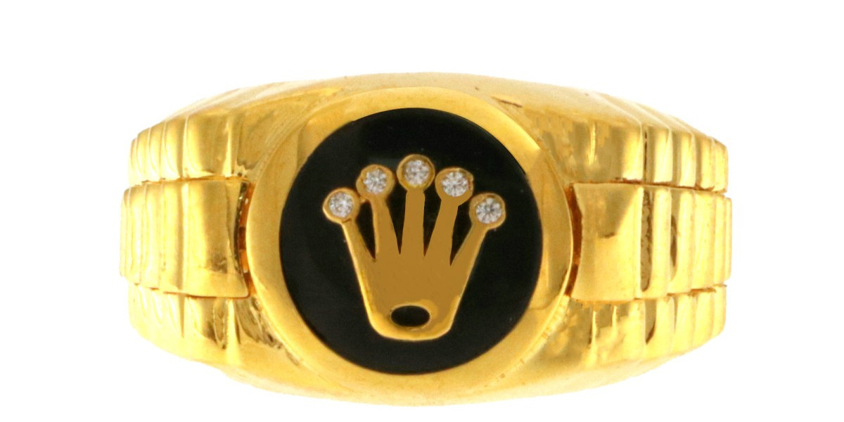 Indian Gold Rings for Men: Tradition Meets Modern Elegance