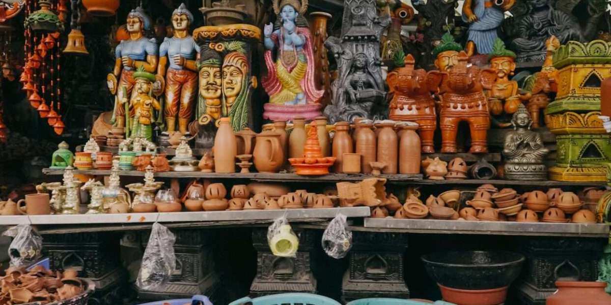 Best Chennai’s Street Markets: A Guide to Shopping in the City