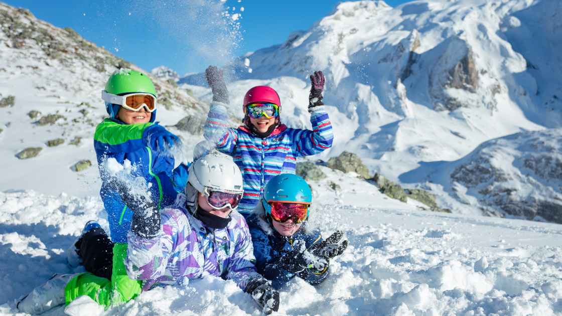 Perfect Manali Tour Package Under 10000 For Family In 2025