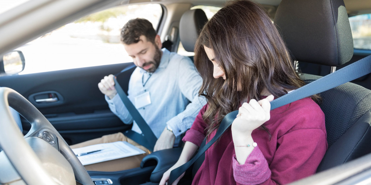 What's The Job Market For Online Drivers Licence Professionals?