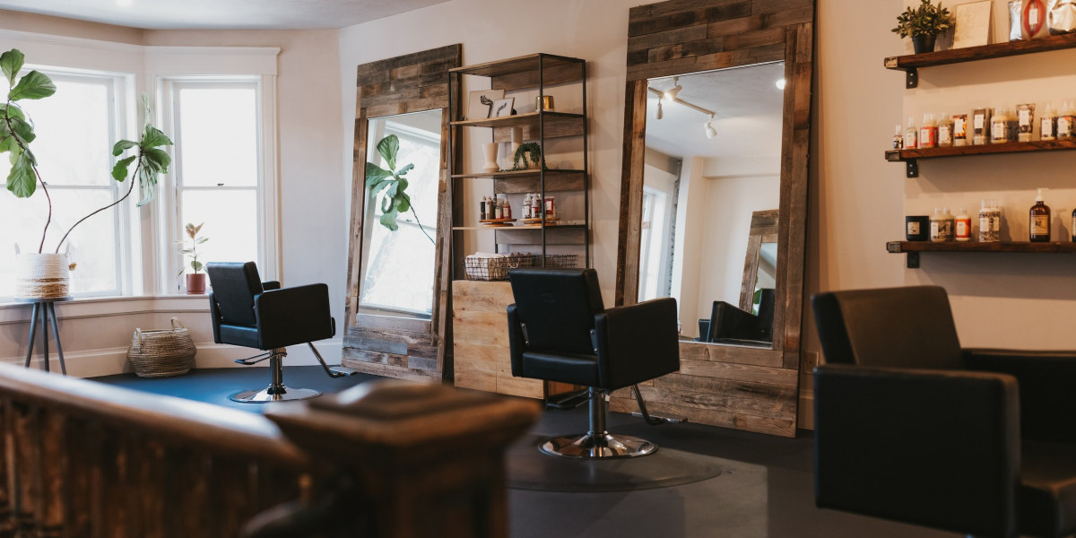 Why Choose a Certified Nail Tech for Your Nail Art Needs?