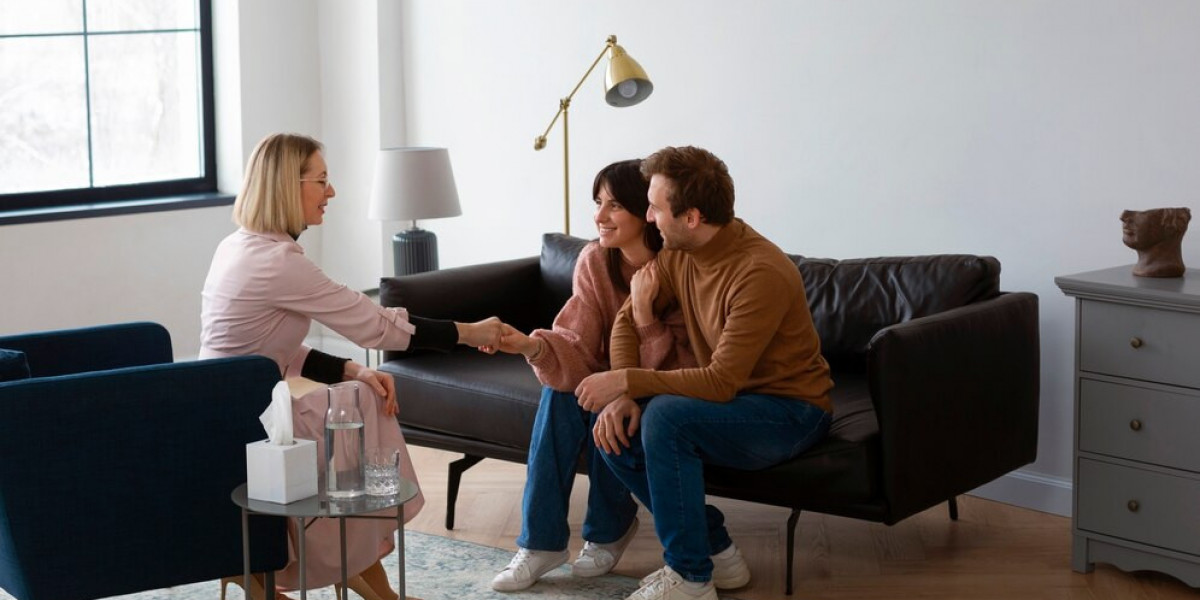 Feeling Like You're Drifting Apart? Can a Counsellor Help Bridge the Gap?
