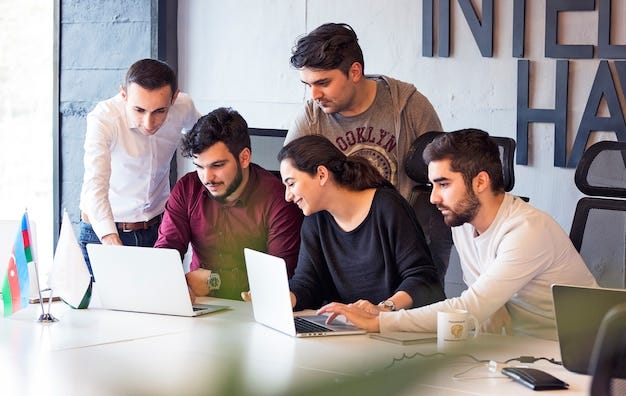 Top Reasons Why an Apprenticeship Training Program Helps New Employees | by Ascent Academy of Training & Development | May, 2025 | Medium
