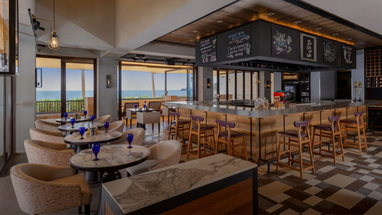 Check Out our Best Bars in Fujairah | Public Data Feed 24x7