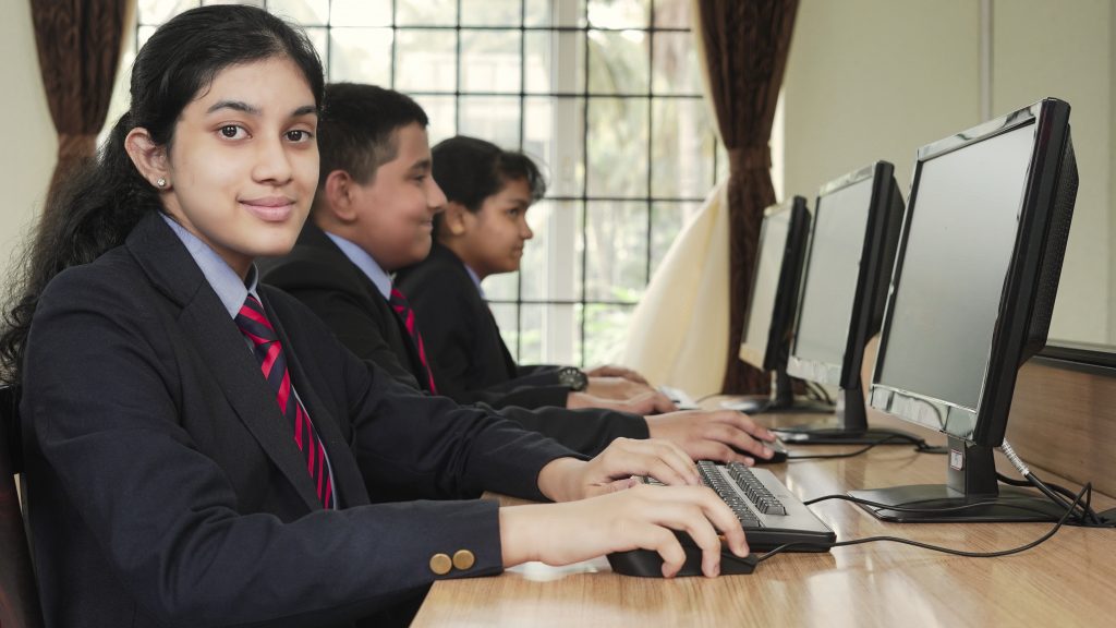 Ways to Help Your Kids Stay Organized - SSVM School of Excellence